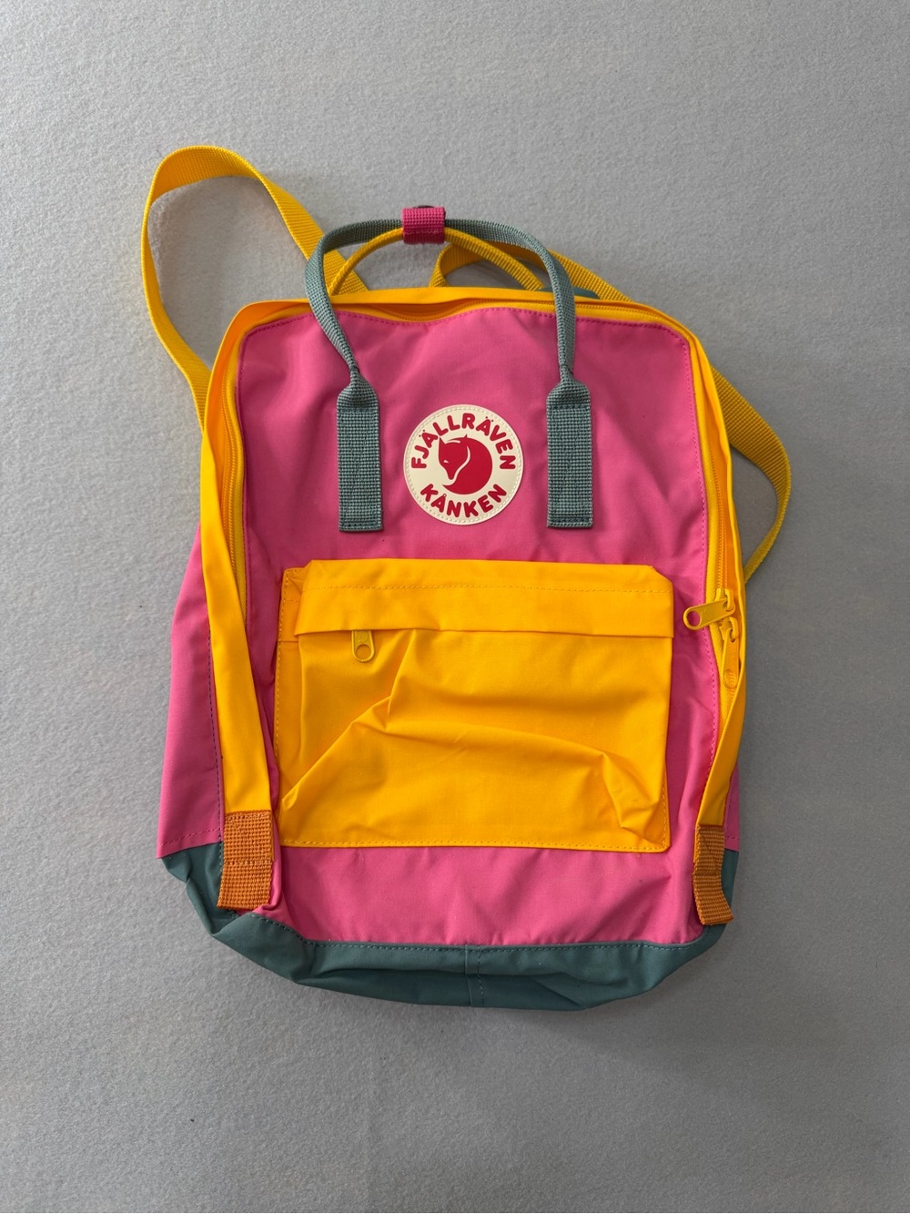 185/2989 Fjallraven Kanken Large Backpack Pink Yellow 1/1 Custom New